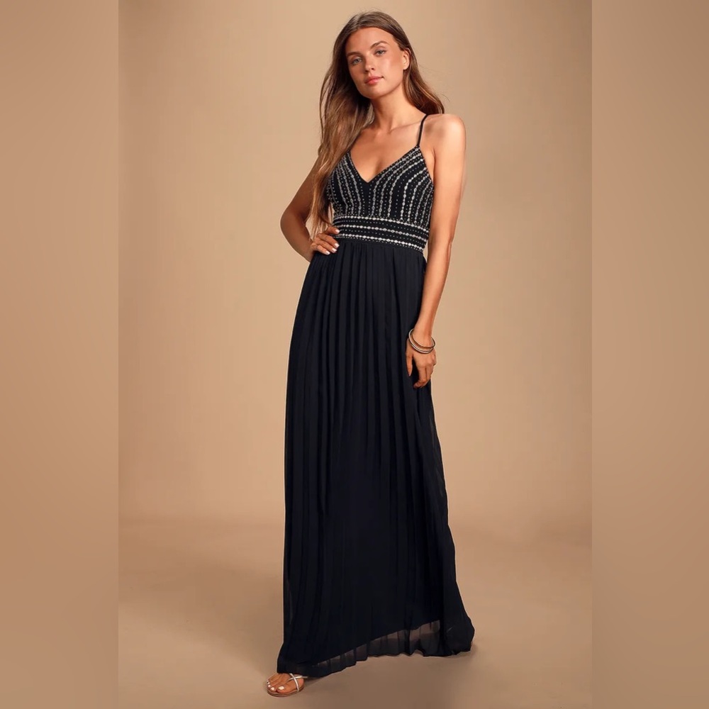 NWT Lulu’s Glamorous Gala Black Embroidered Maxi Dress